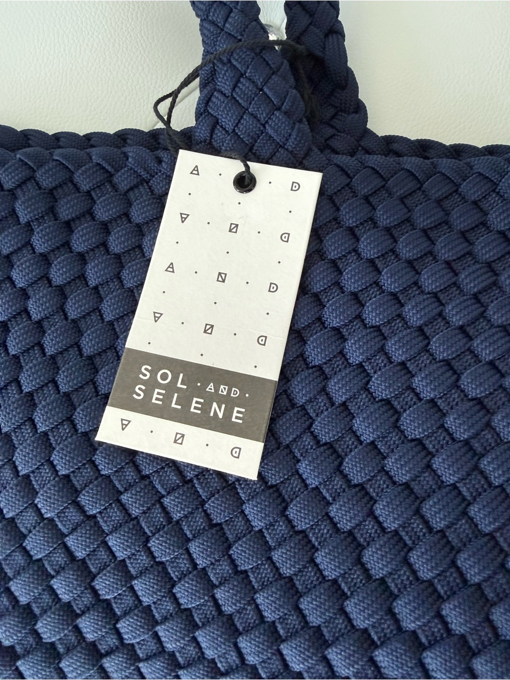 Braided Tote Bag in Navy Blue - Picture 5 of 7